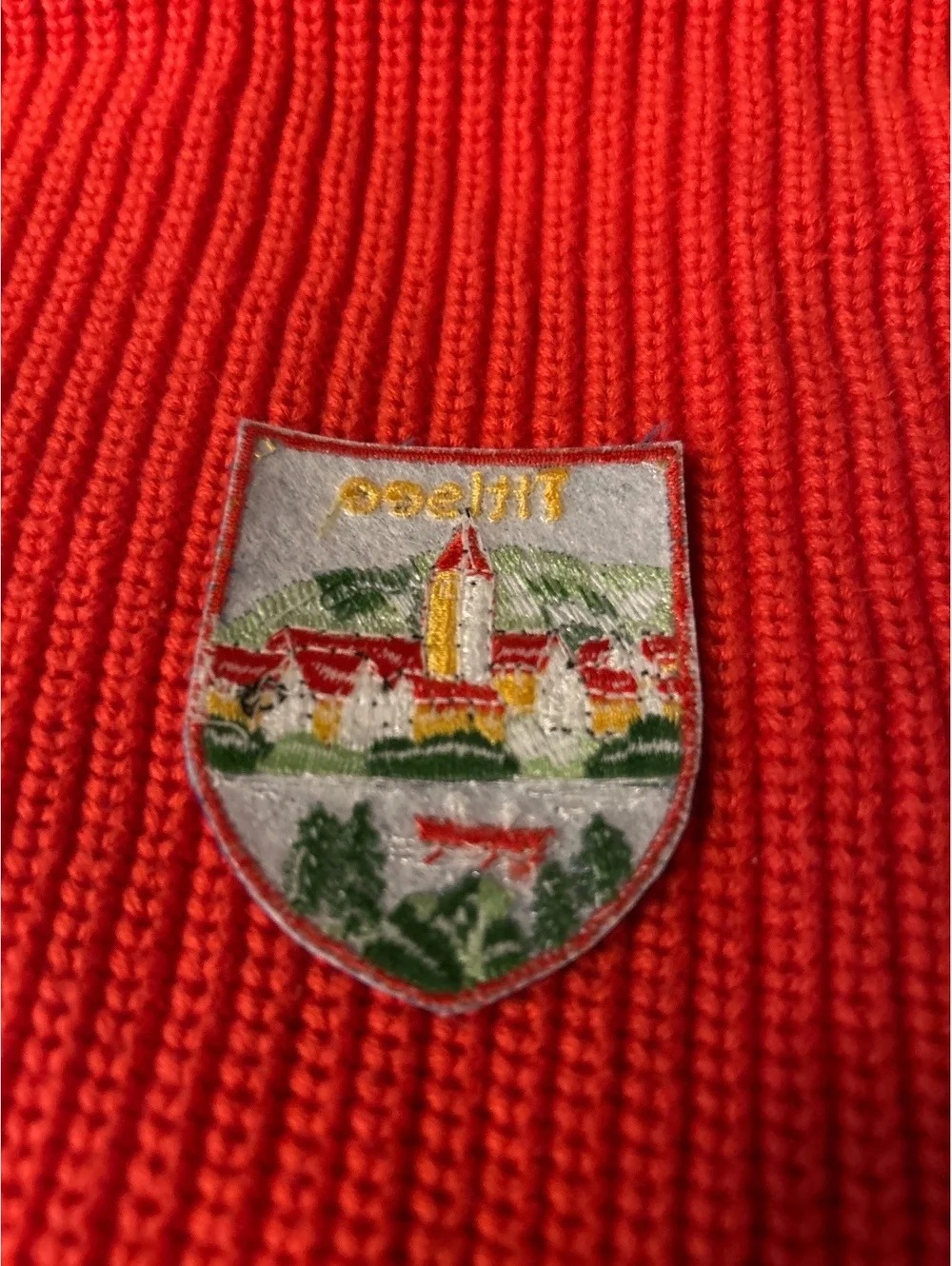 Titisee Embroidered Patch Red Knit Sweater